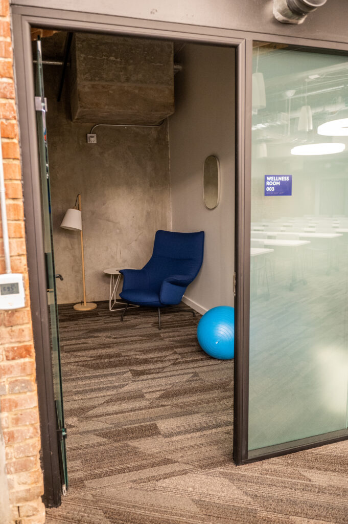 Image from outside of the Comfort Cove room